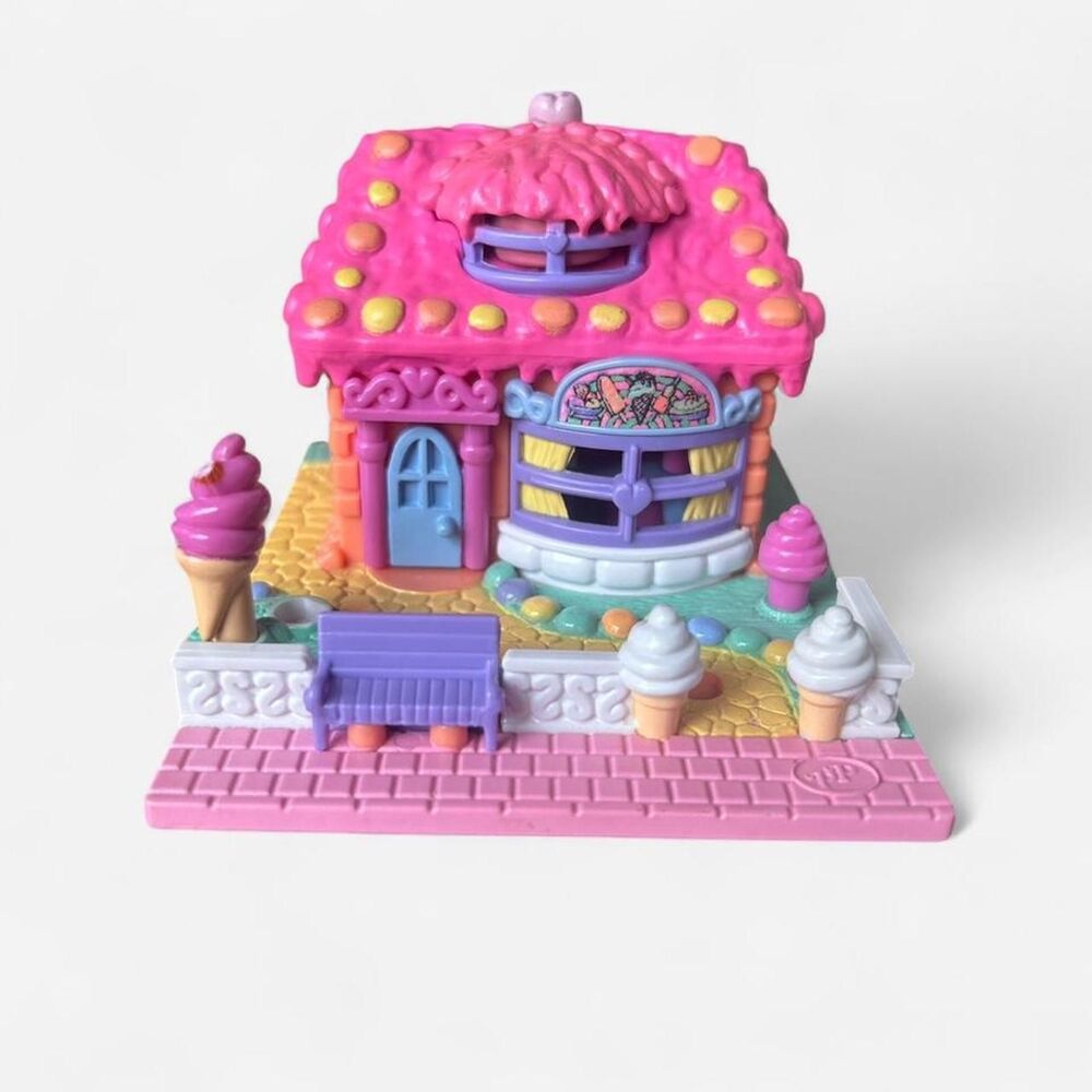 Nostalgic 3 Piece Vintage 1995 Polly Pocket Ice Cream Parlor